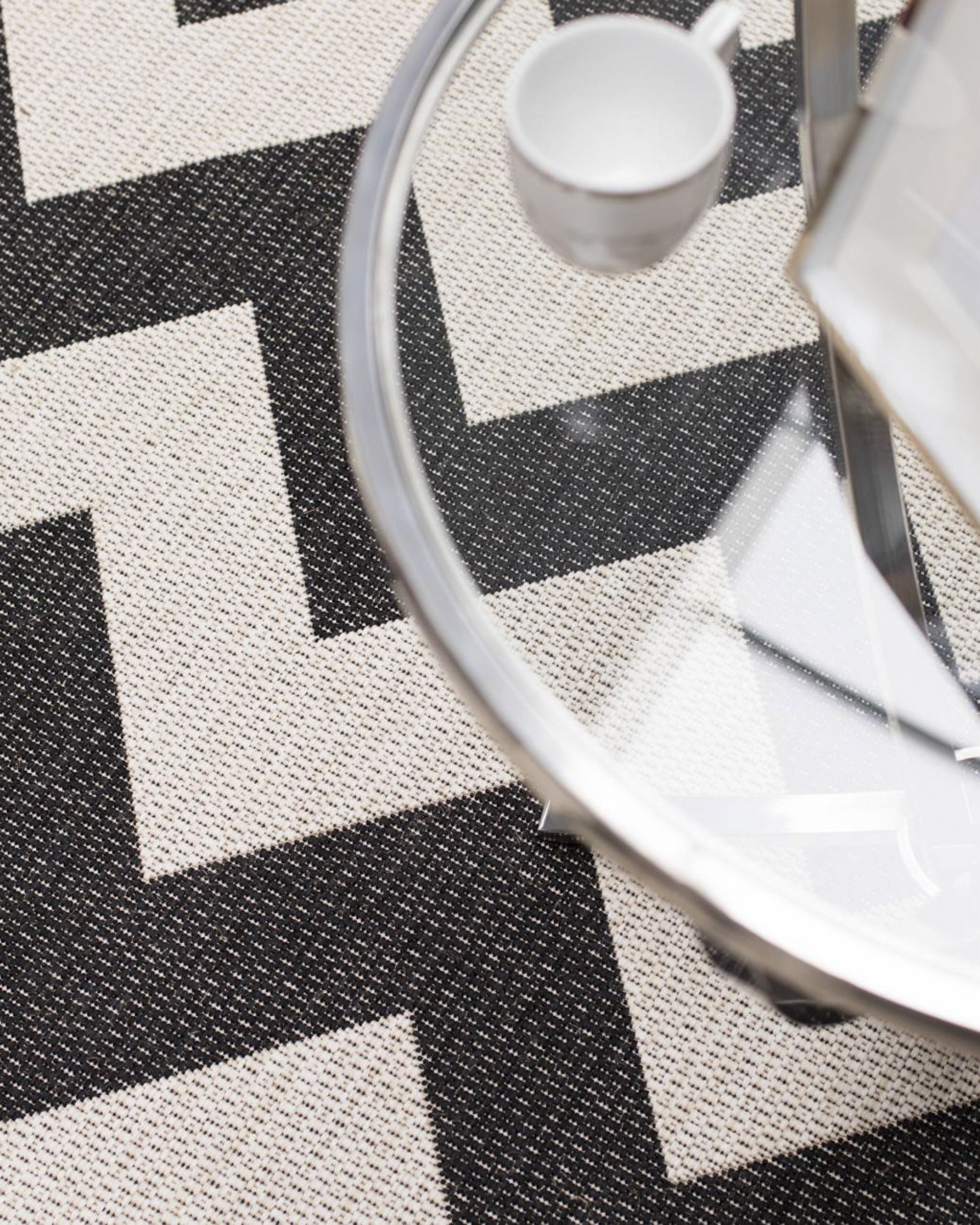 Modern Chevron black/wool 160x230cm (hover)