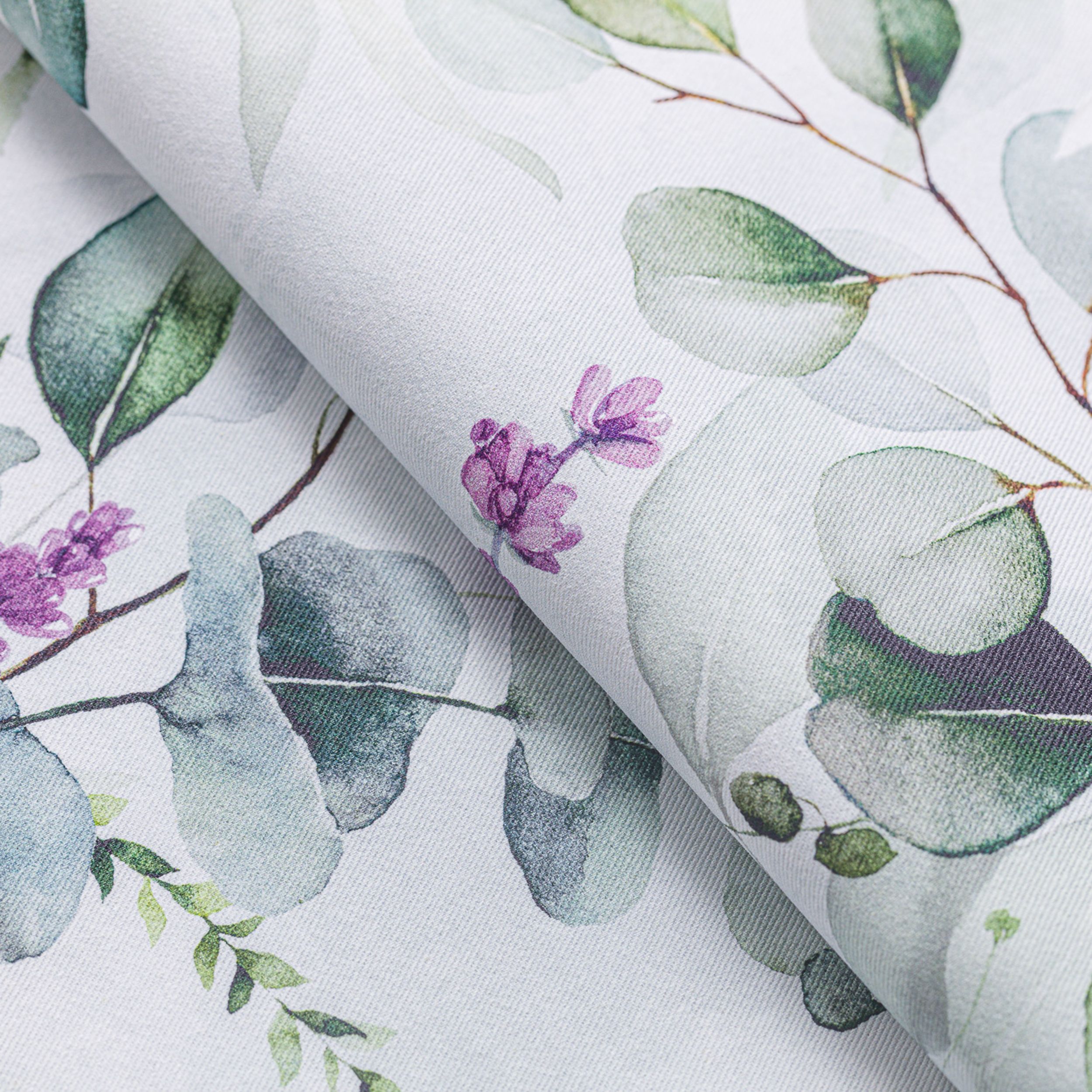 Flowers 143-66 naturhvit med pint magnolie